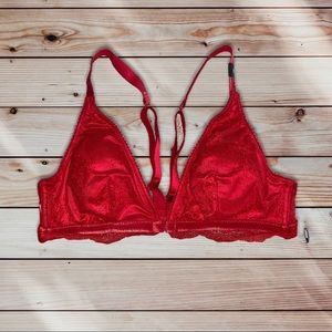 New Victoria’s Secret Lace Front Close Bralette